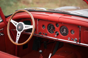 Image 3/19 de Jaguar XK 150 3.4 S OTS (1958)