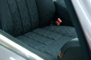 Bild 42/50 von Mercedes-Benz 400 SE (1991)