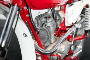 Afbeelding 25/39 van Moto Morini Corsaro 125 (1969)