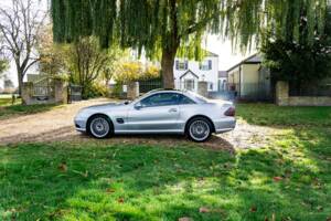 Image 12/45 of Mercedes-Benz SL 55 AMG (2004)