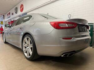 Image 16/19 of Maserati Quattroporte GTS (2014)