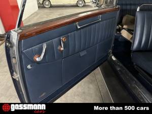 Image 14/15 de Mercedes-Benz 290 Cabriolet B (1935)