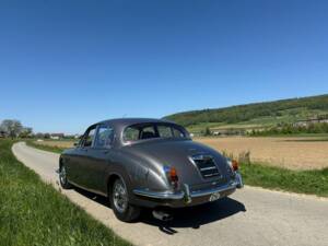 Image 2/23 de Jaguar 340 (1968)