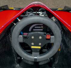 Image 56/85 of Ferrari 641 (1990)