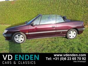 Bild 22/69 von Peugeot 306 1.8 (1996)