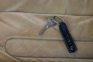 Image 29/32 of Ferrari 400 GT (1977)