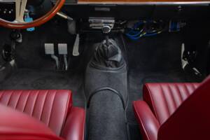 Image 37/50 de Alfa Romeo Giulia Nuova Super 1600 (1968)