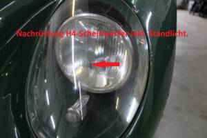 Image 52/80 of Lister Knobbly (1956)