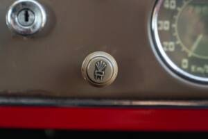 Bild 40/50 von FIAT 500 C Furgonato (1950)