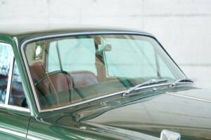 Bild 21/50 von Bentley T 1 (1969)