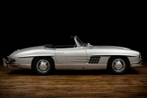 Immagine 3/23 di Mercedes-Benz 300 SL Roadster (1962)