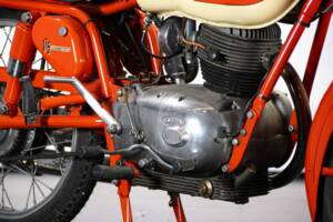 Bild 40/50 von Gilera 175 Sport (1956)