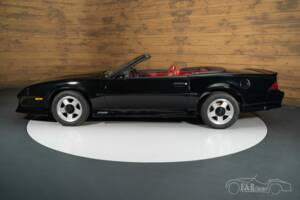 Image 8/8 of Chevrolet Camaro RS 191 (1991)