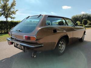 Image 10/73 of Volvo 1800 ES (1972)