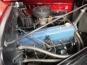 Image 22/37 of Chevrolet AK Series (1941)