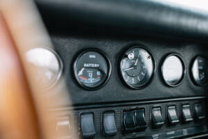 Image 44/63 of Jaguar E-Type (1969)