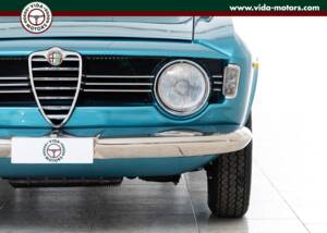 Image 6/15 de Alfa Romeo Giulia 1600 Sprint GT Veloce (1967)