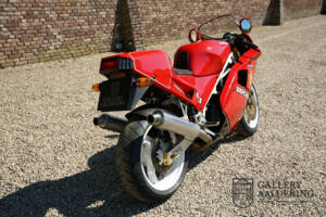 Immagine 10/30 di Ducati DUMMY (1990)