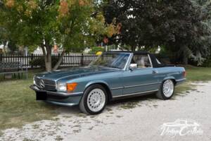 Image 4/75 de Mercedes-Benz 560 SL (1986)