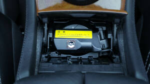 Image 16/51 of Mercedes-Benz S 65 AMG L (2004)