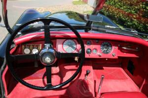 Immagine 7/14 di Jaguar XK 120 OTS (1953)