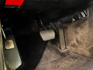 Bild 40/54 von Mercedes-Benz 300 TD Turbo (1993)