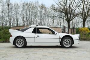Image 5/50 of Ford RS200 (1987)