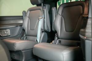 Image 5/50 de Mercedes-Benz V 300 d (2025)