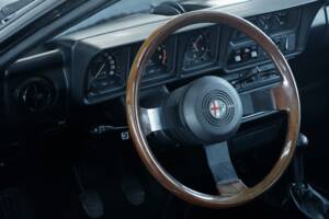 Bild 29/48 von Alfa Romeo GTV 6 2.5 (1981)