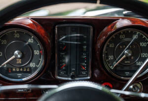 Image 17/21 of Mercedes-Benz 600 (1967)