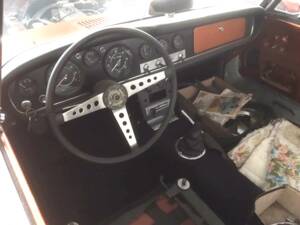 Immagine 8/13 di Datsun Fairlady 1600 (1966)