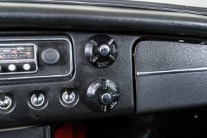 Bild 31/50 von MG MGB (1965)