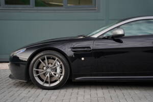 Imagen 9/50 de Aston Martin V8 Vantage N430 (2016)