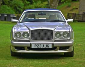 Bild 4/50 von Bentley Azure (2003)