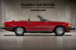 Image 6/89 of Mercedes-Benz 560 SL (1986)