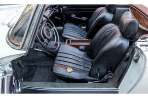 Bild 26/40 von Mercedes-Benz 280 SL (1969)