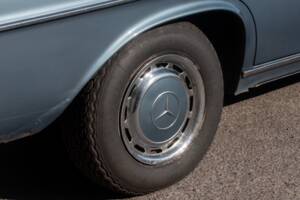 Bild 13/32 von Mercedes-Benz 300 SEL 6.3 (1972)