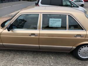 Image 3/16 of Mercedes-Benz 420 SEL (1987)