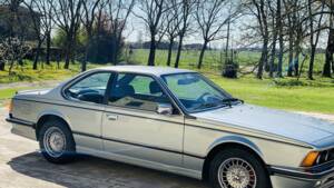 Obraz 4/6 pojazdu BMW 635 CSi (1984)
