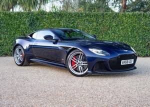 Immagine 20/50 di Aston Martin DBS Superleggera (2018)