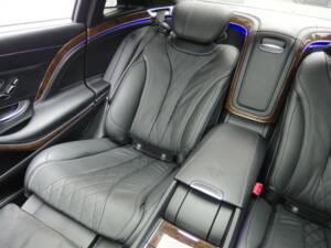 Bild 52/99 von Mercedes-Benz Maybach S 500 (2015)