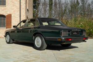 Bild 13/50 von Daimler XJ 6 4.0 (1991)