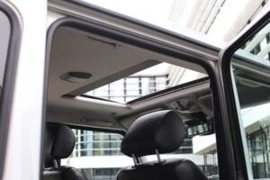 Image 32/64 of Mercedes-Benz G 400 CDI (LWB) (2004)