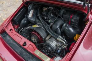 Bild 17/18 von Porsche 911 Carrera 2 (1991)