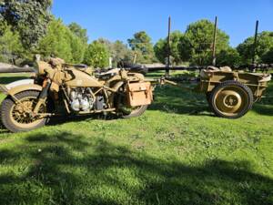 Image 2/8 of BMW R75 (1943)