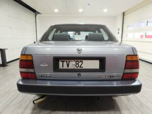 Bild 2/10 von Lancia Thema I.E. Turbo 16V (1989)