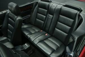 Bild 22/50 von Mercedes-Benz 300 CE-24 (1992)