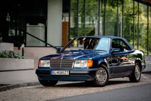Obraz 40/50 pojazdu Mercedes-Benz 300 CE-24 (1992)