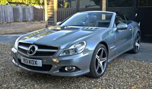 Image 4/50 of Mercedes-Benz SL 500 (2008)