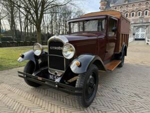 Image 4/8 of Citroën C4 (1930)